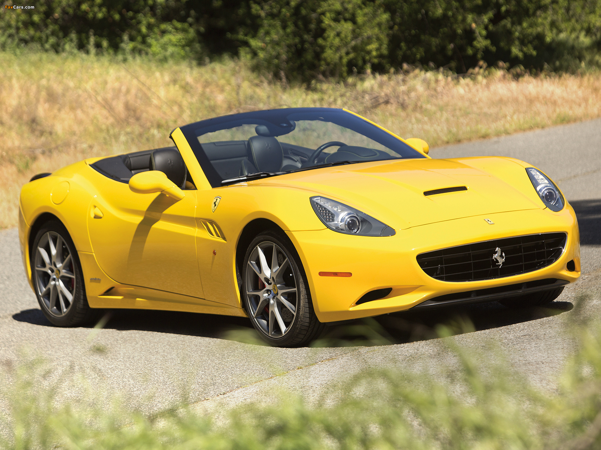 Images of Ferrari California US-spec 2009–12 (2048 x 1536)