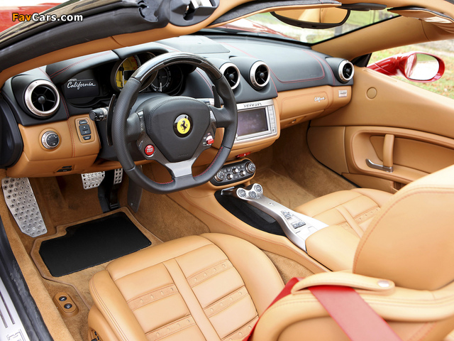 Photos of Ferrari California HELE 2010–12 (640 x 480)