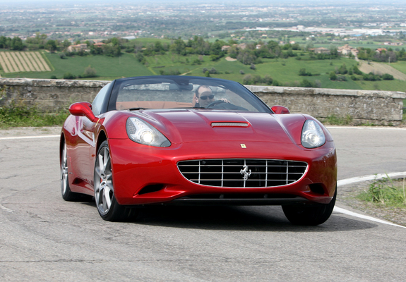Pictures of Ferrari California 30 2012