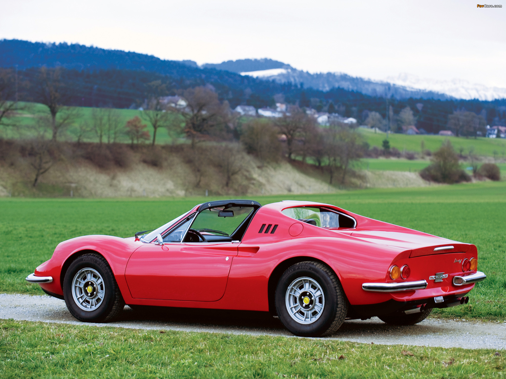 Ferrari Dino 246 GTS 1972–74 images (2048 x 1536)