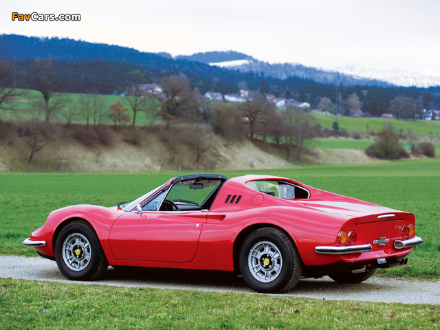 Ferrari Dino 246 GTS 1972–74 images (640 x 480)