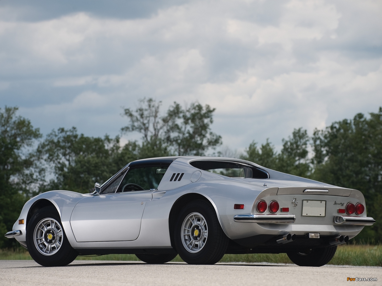 Ferrari Dino 246 GTS US-spec 1972–74 pictures (1280 x 960)