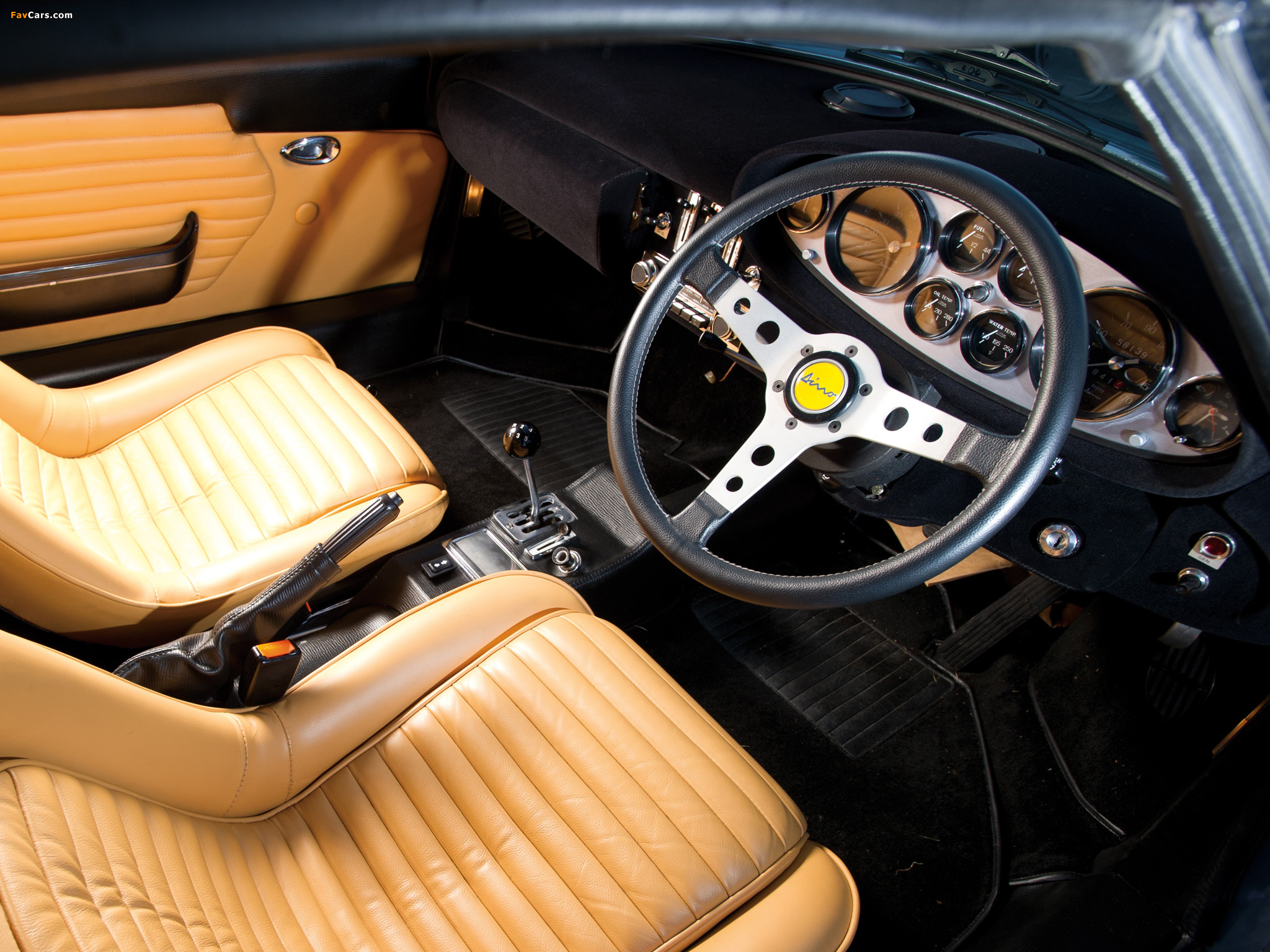 Ferrari Dino 246 GTS UK-spec 1972–74 pictures (2048 x 1536)