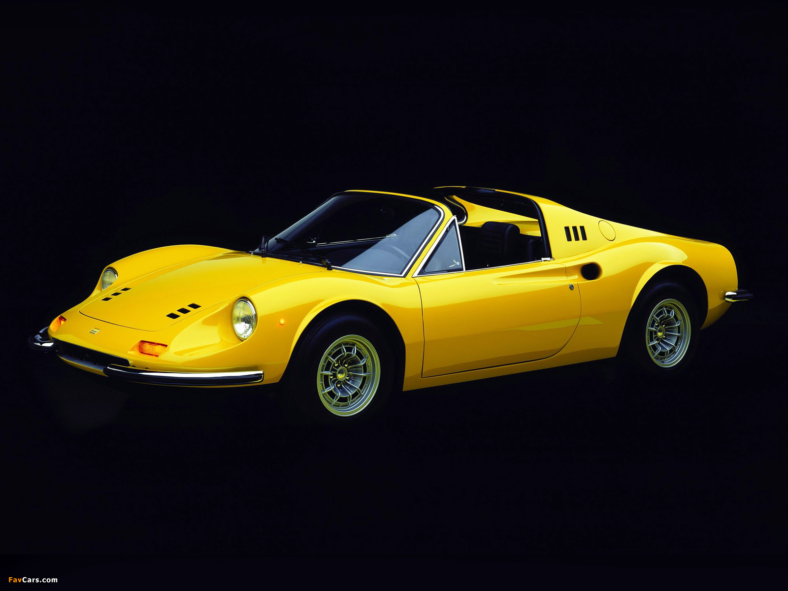 Ferrari Dino 246 GTS 1972–74 pictures (1600 x 1200)