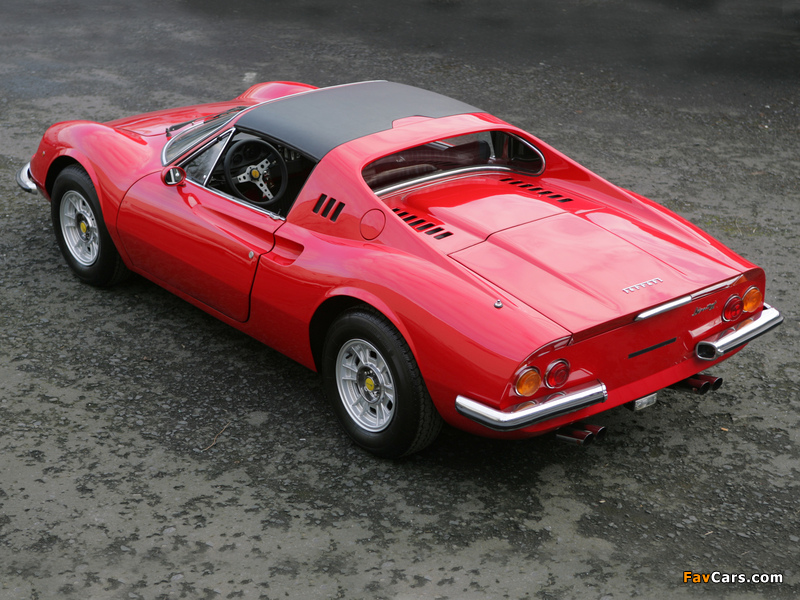 Images of Ferrari Dino 246 GTS 1972–74 (800 x 600)