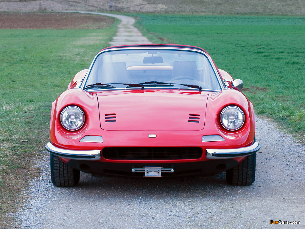 Pictures of Ferrari Dino 246 GTS 1972–74 (1024 x 768)