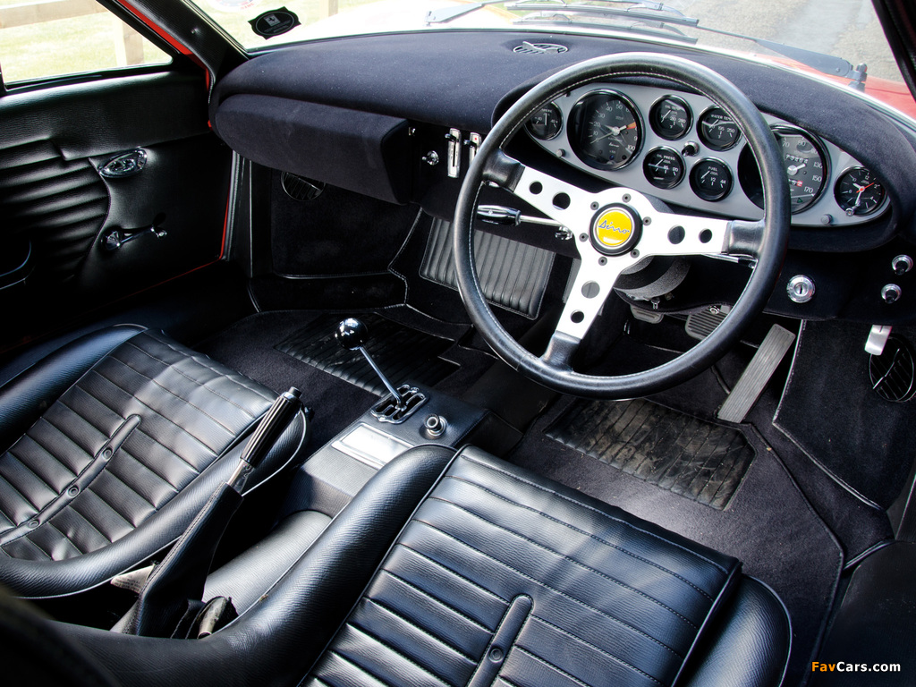 Ferrari Dino 246 GT UK-spec 1969–74 wallpapers (1024 x 768)