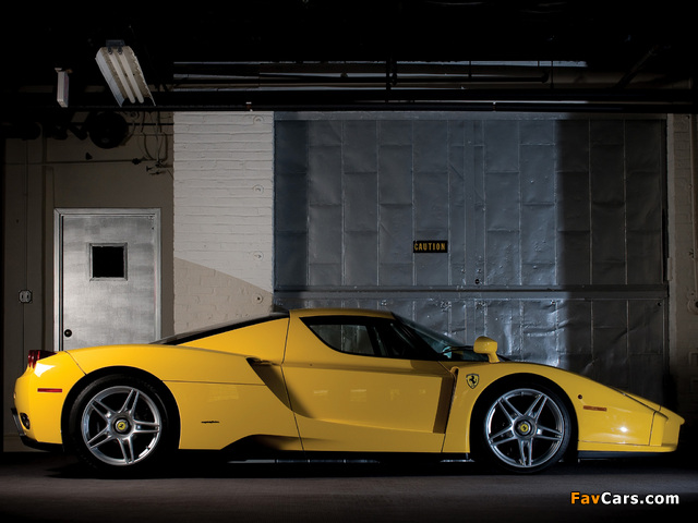 Ferrari Enzo US-spec 2002–04 pictures (640 x 480)