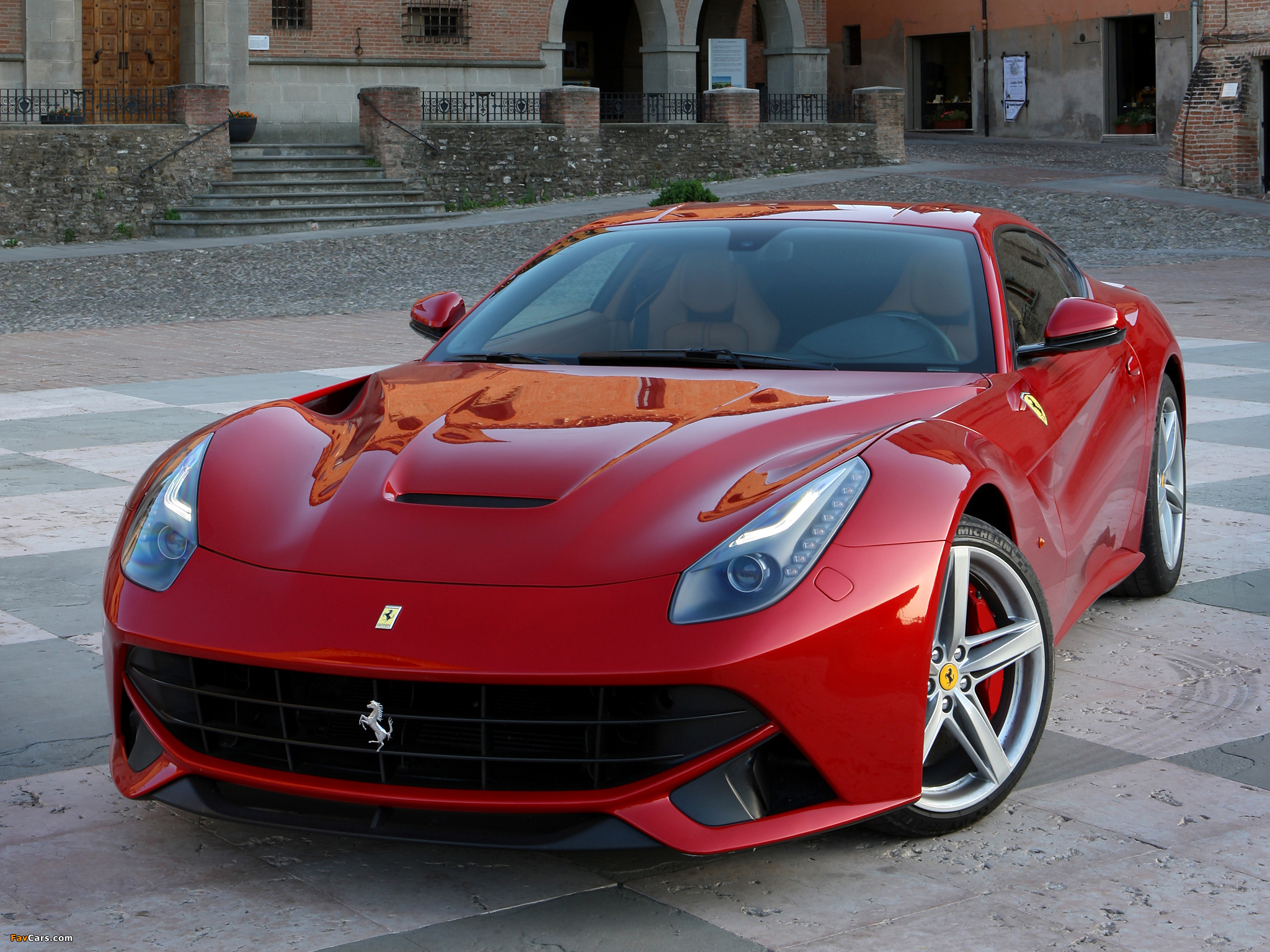 Ferrari F12berlinetta 2012 images (2048 x 1536)