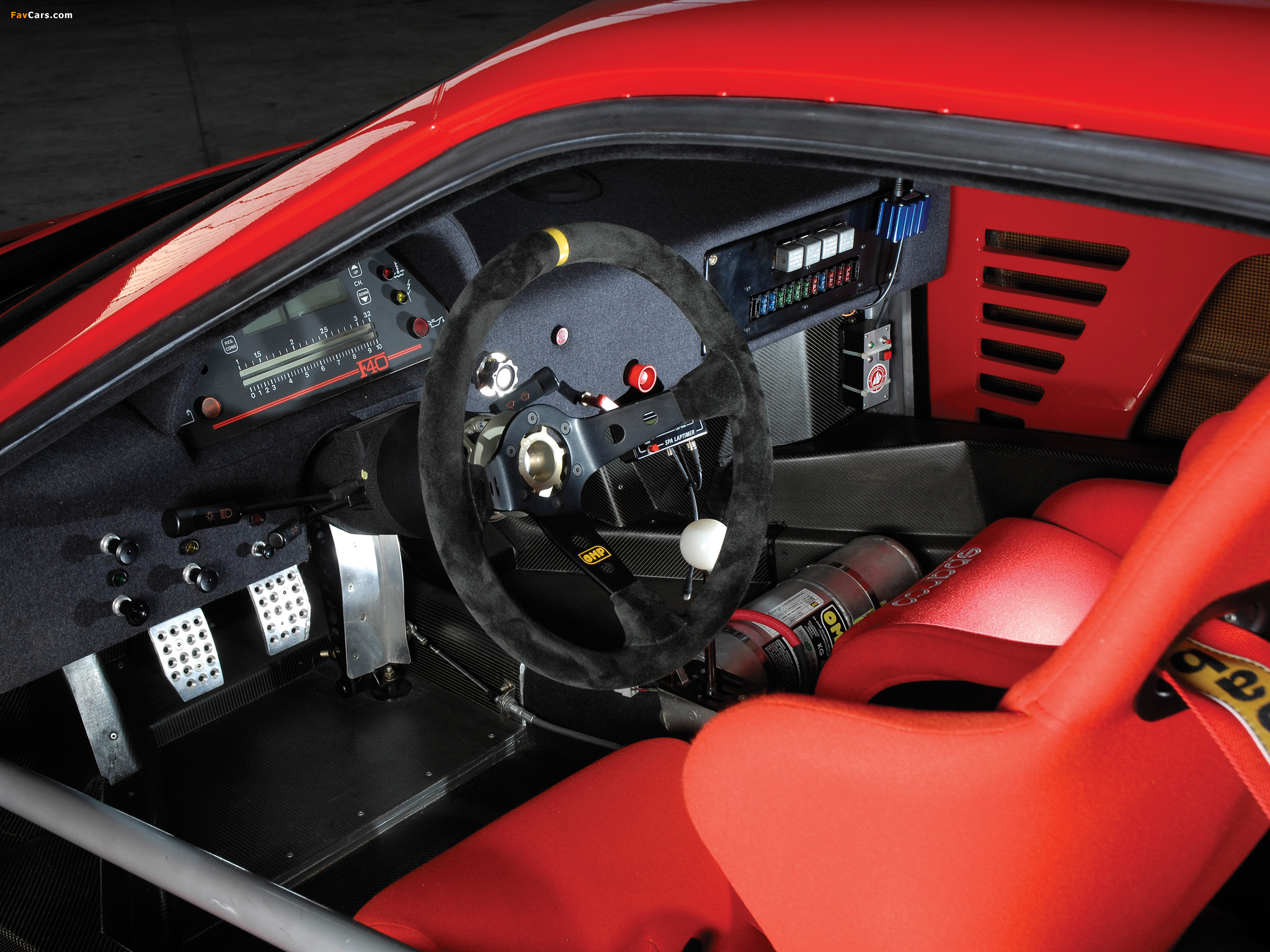 Ferrari F40 LM 1988–94 wallpapers (2048 x 1536)