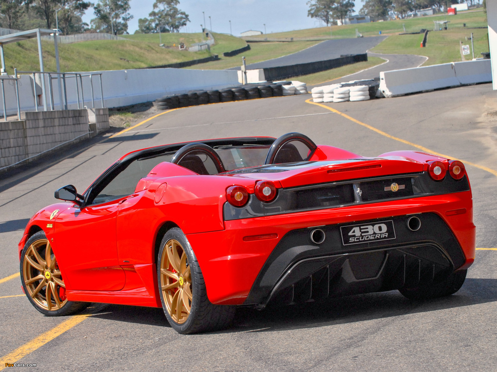 Ferrari Scuderia Spider 16M 2008 pictures (1600 x 1200)