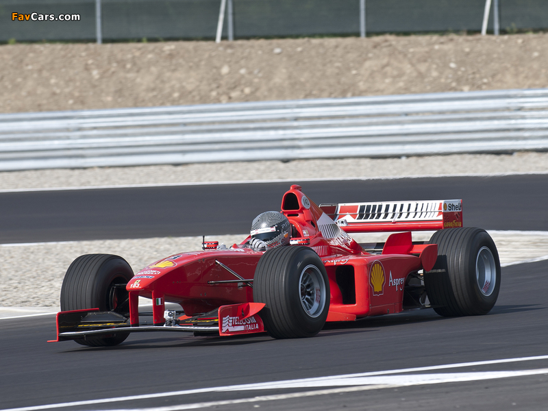 Ferrari F300 1998 photos (800 x 600)