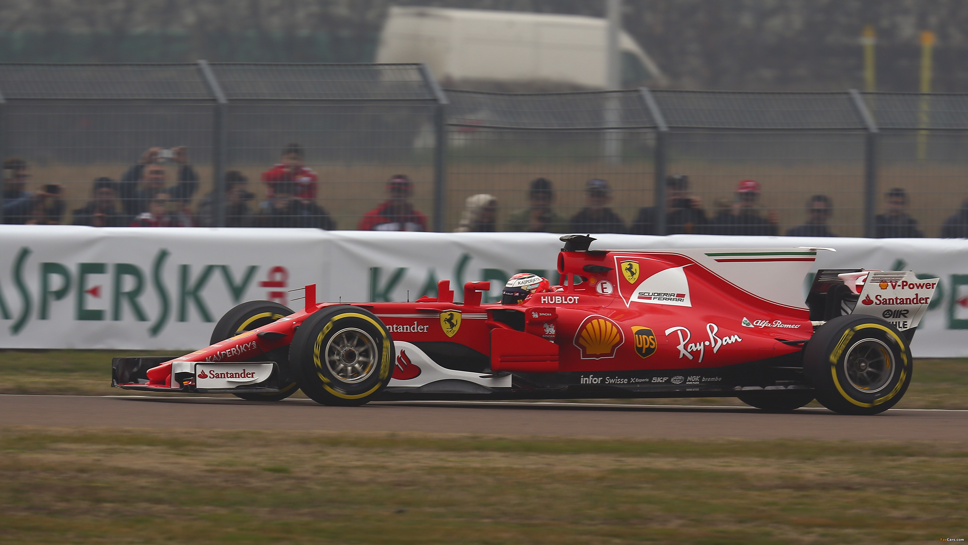 Ferrari SF70H 2017 images (4096 x 2305)