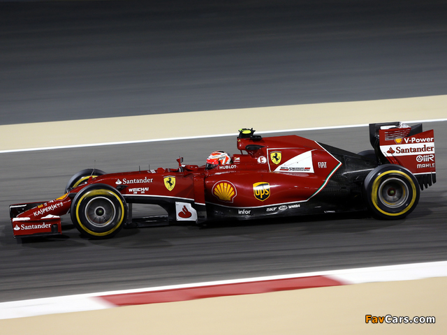 Images of Ferrari F14 T 2014 (640 x 480)