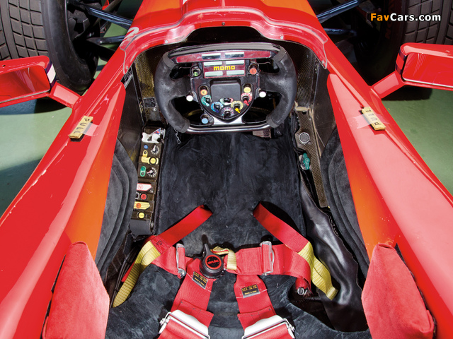 Photos of Ferrari F300 1998 (640 x 480)