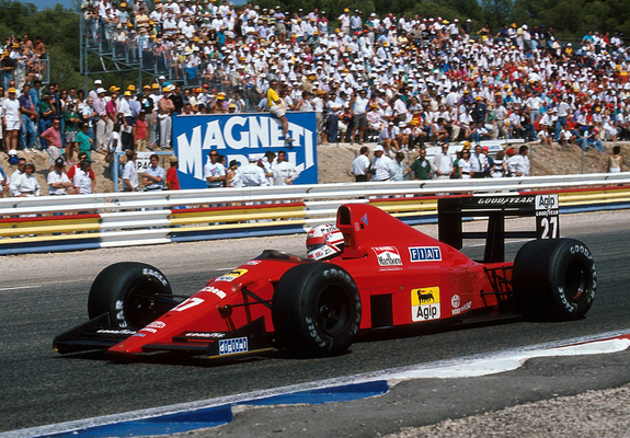 Pictures of Ferrari 640 1989