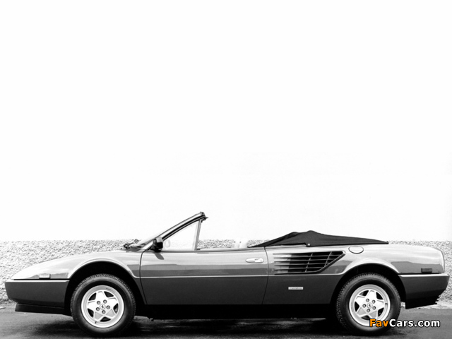 Ferrari Mondial 3.2 Cabriolet 1985–89 photos (640 x 480)