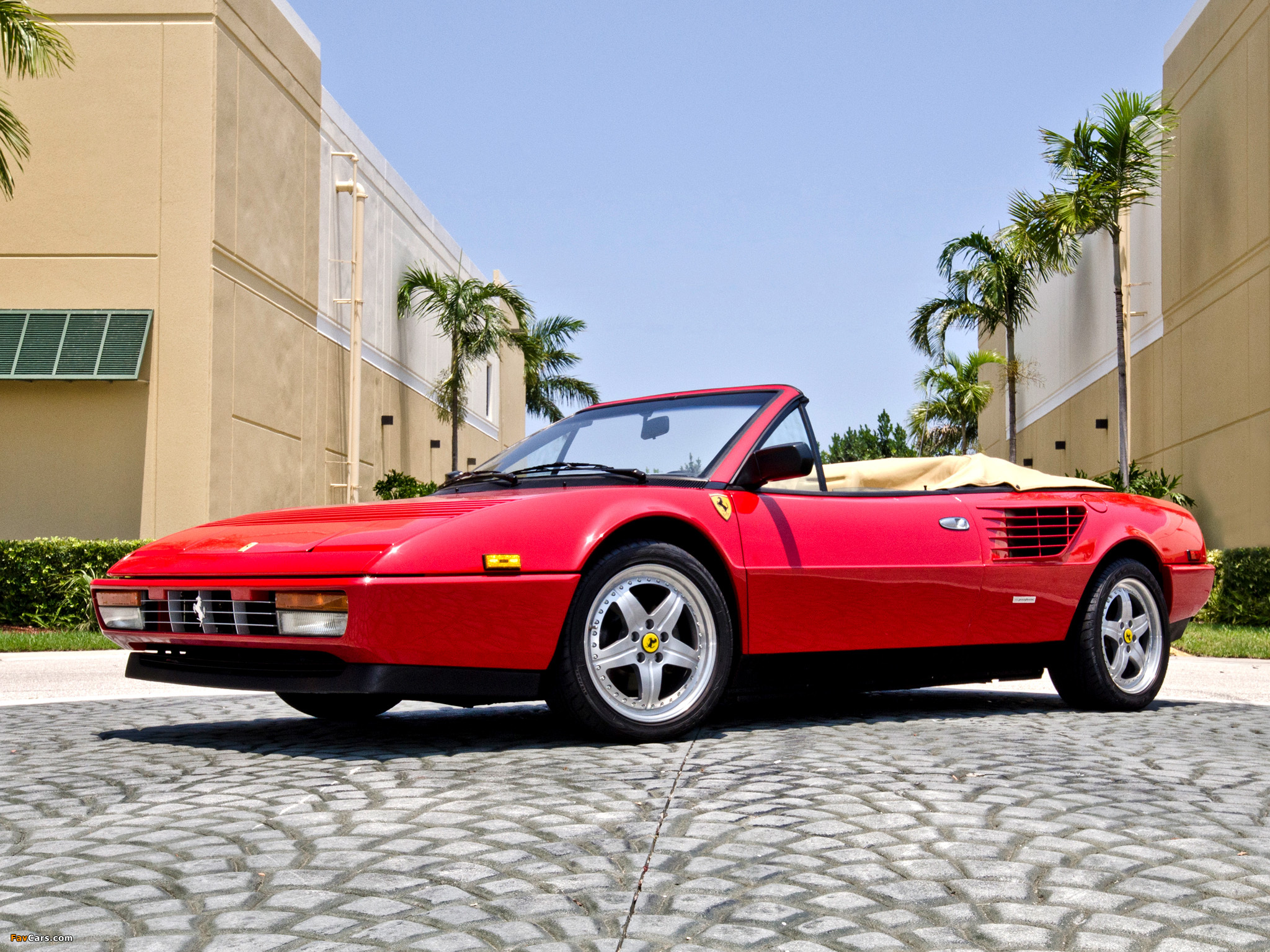 Ferrari Mondial 3.2 Cabriolet 1985–89 pictures (2048 x 1536)