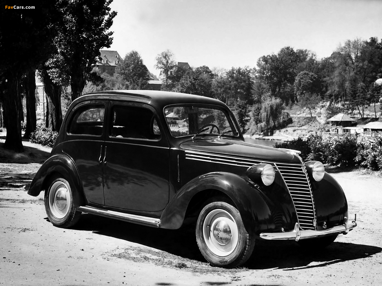 Photos of Fiat 1100 B 1948–49 (1280 x 960)
