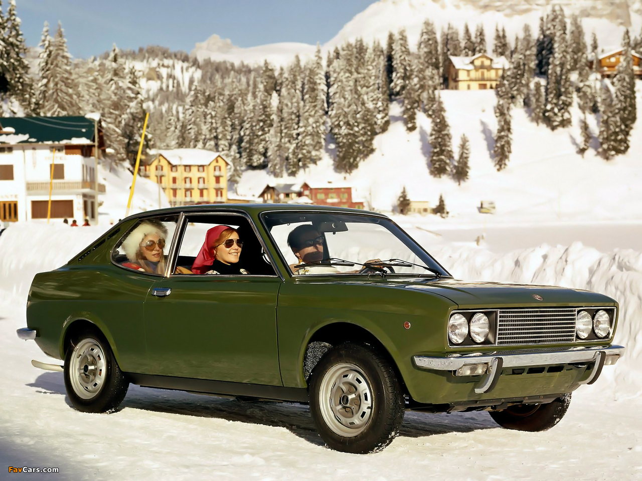Fiat 128 Coupe SL 1971–75 images (1280 x 960)