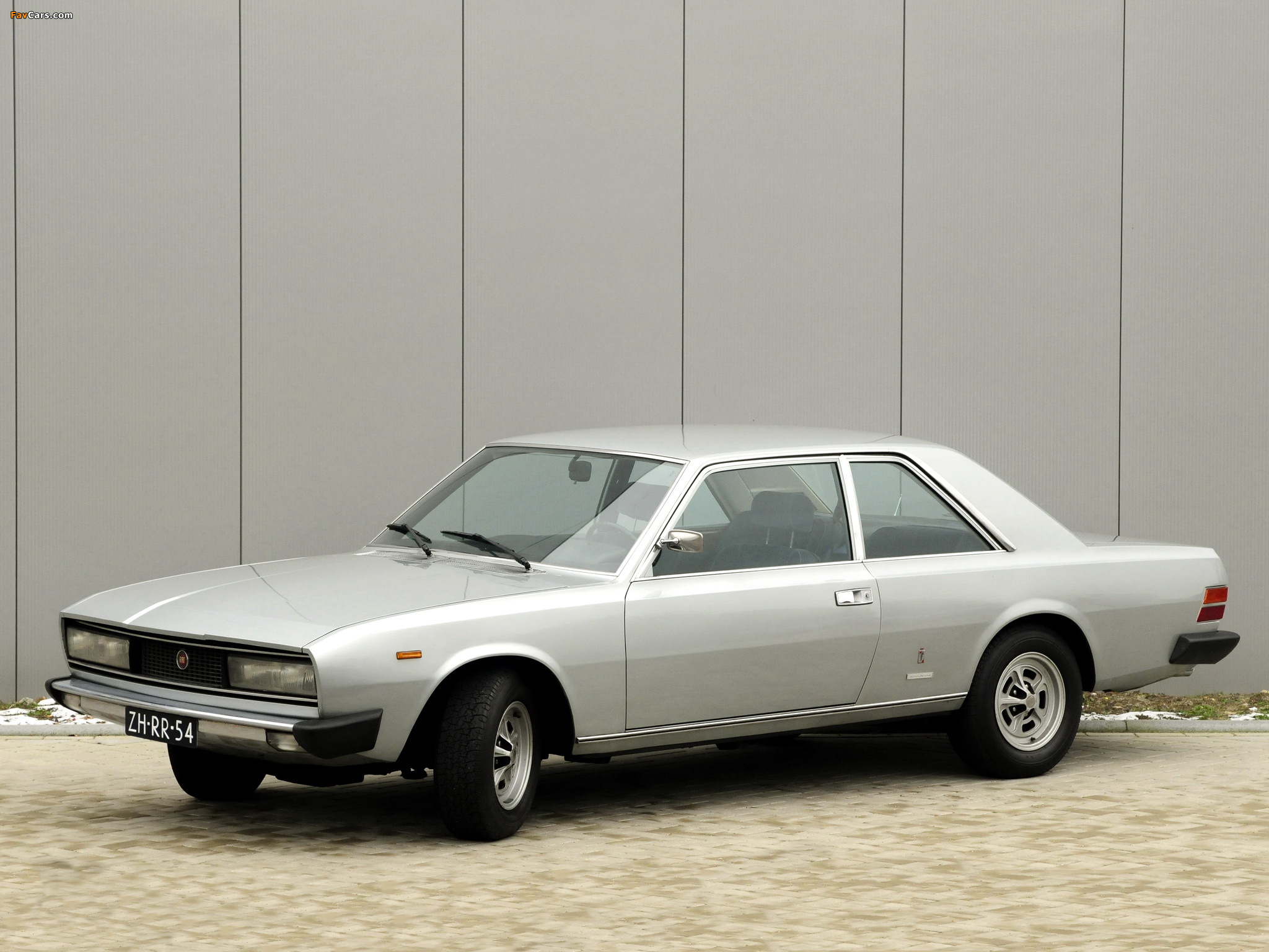 Fiat 130 Coupe 1971–78 wallpapers (2048 x 1536)