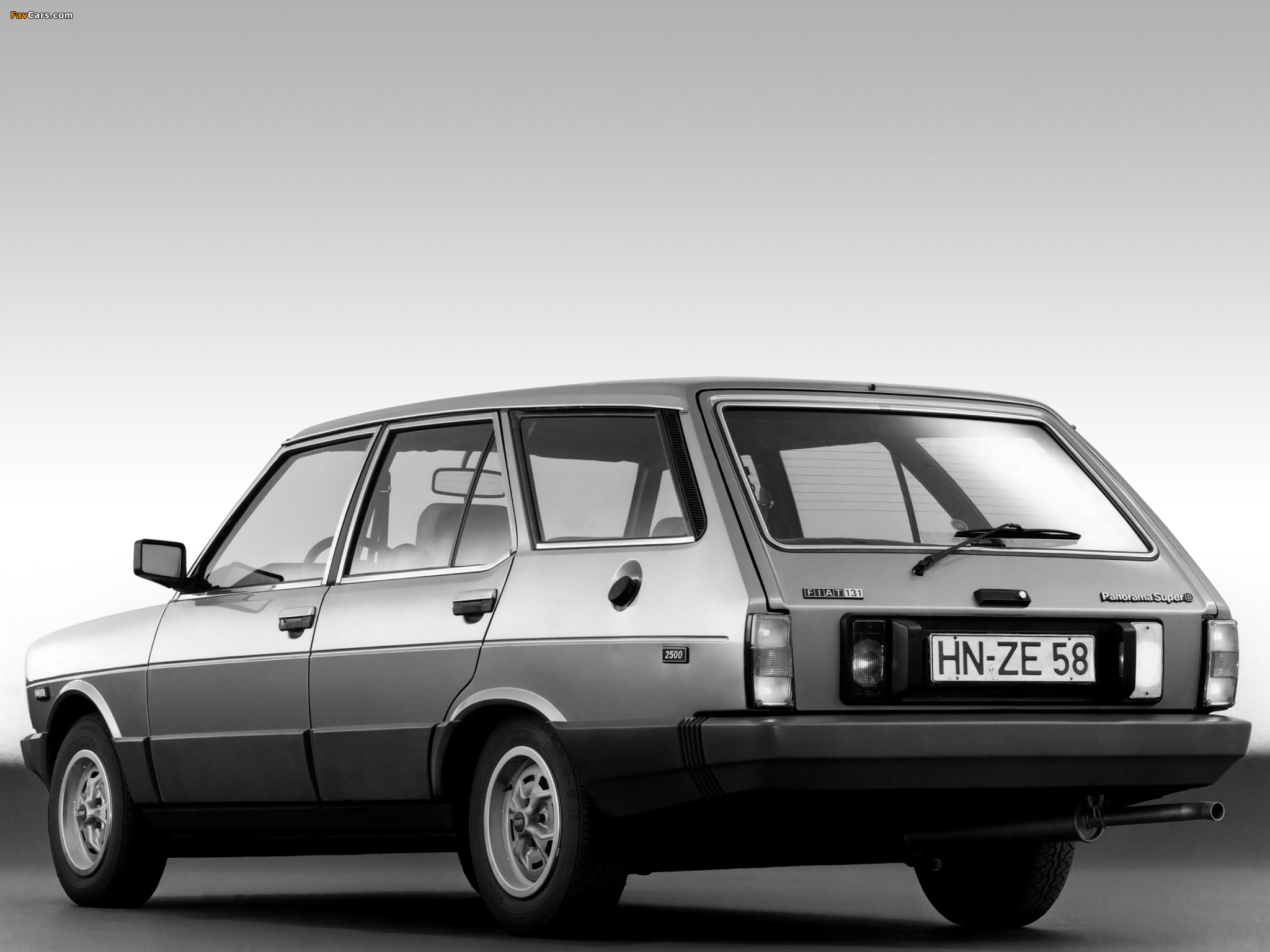 Fiat 131 Panorama Super D 1981–83 wallpapers (2048 x 1536)