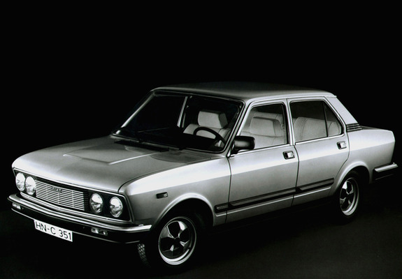 Photos of Fiat 132 1977–81