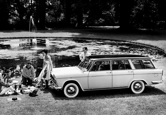 Fiat 1800/2100 Familiare (112/114) 1959–61 photos