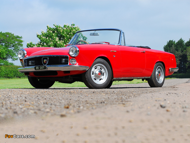 Abarth Fiat 2200 Spider 1960–61 wallpapers (640 x 480)