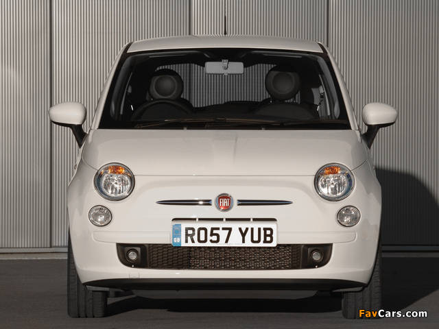 Fiat 500 UK-spec 2008 photos (640 x 480)