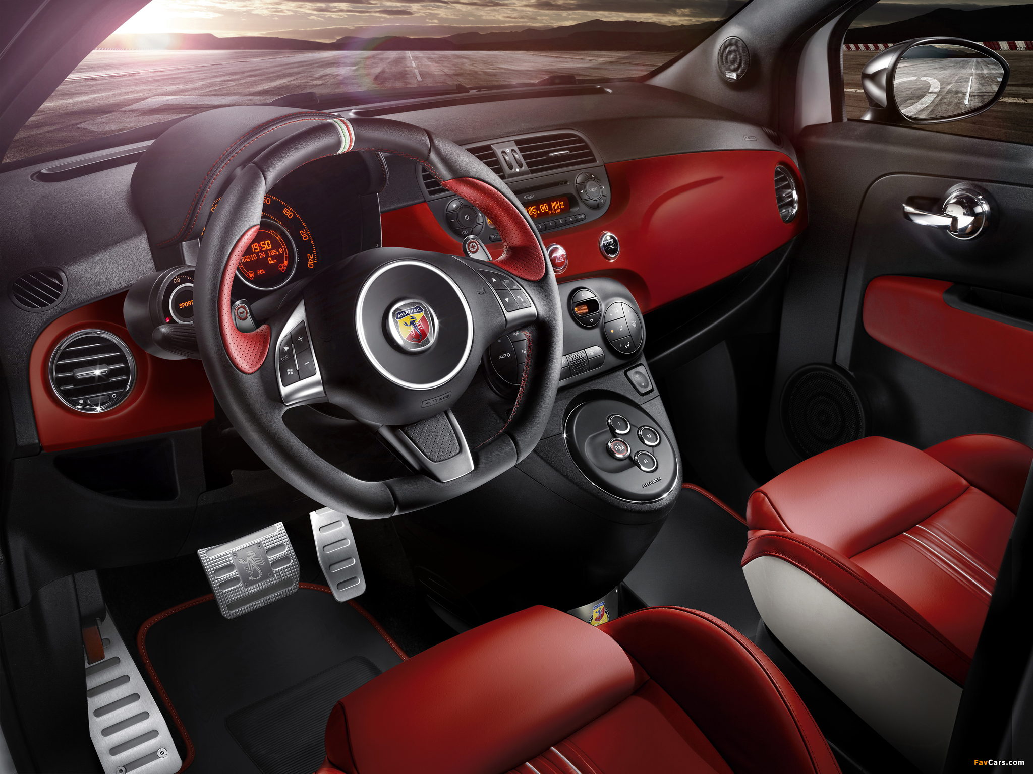 Abarth 595 50° Anniversario 2013 pictures (2048 x 1536)