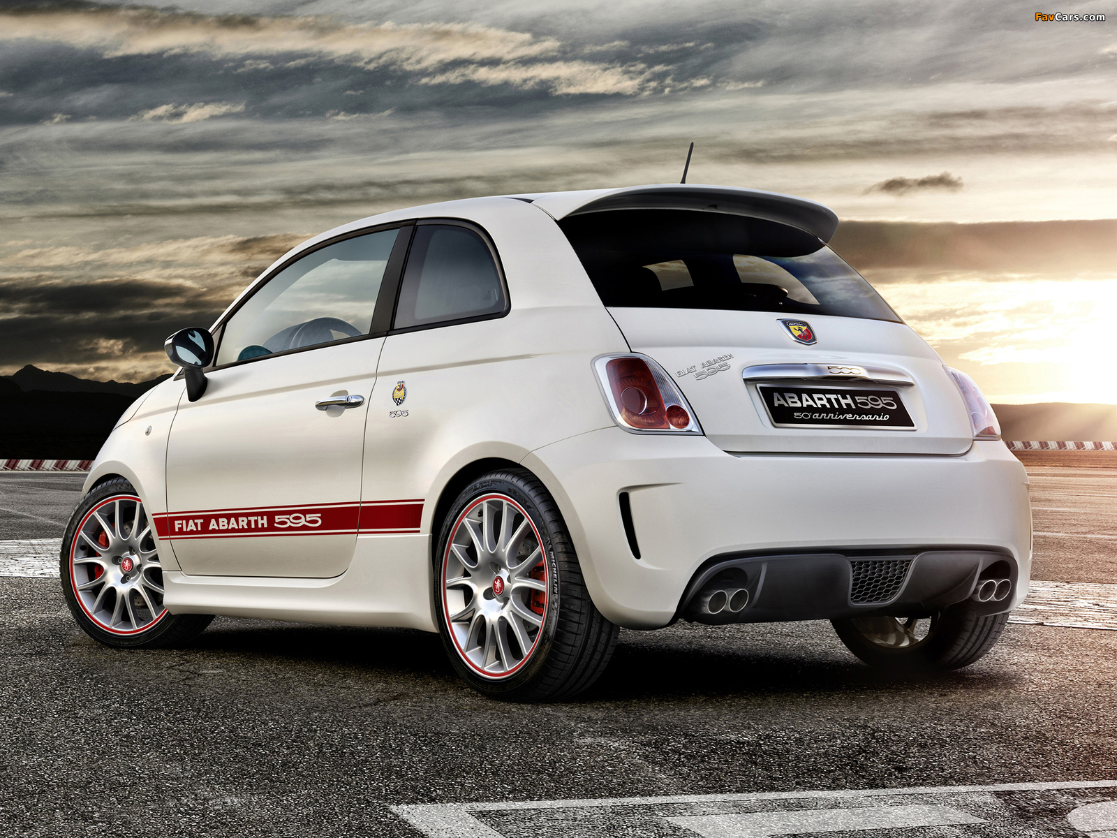 Photos of Abarth 595 50° Anniversario 2013 (1600 x 1200)