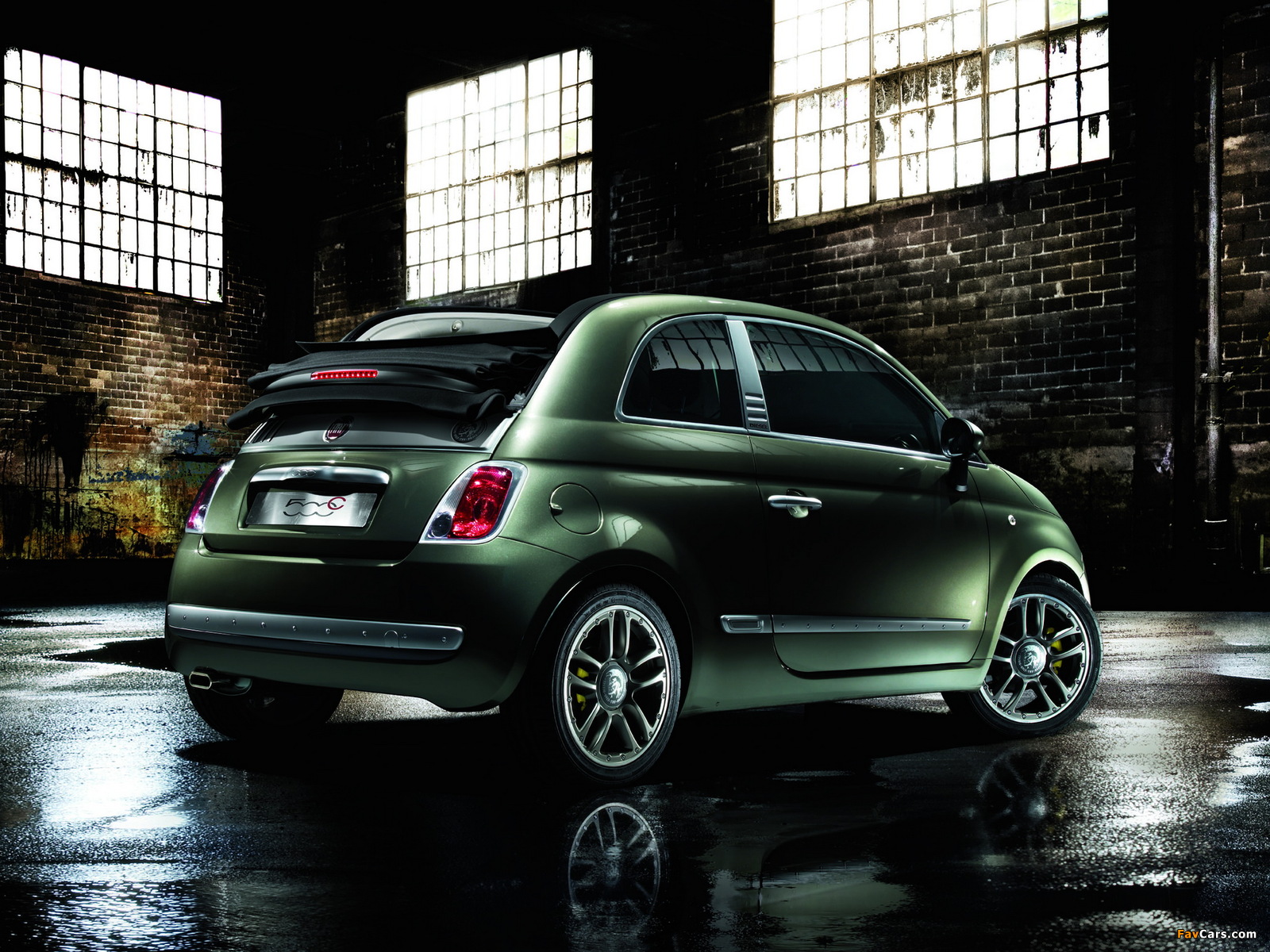 Pictures of Fiat 500C by Diesel 2009–11 (1600 x 1200)