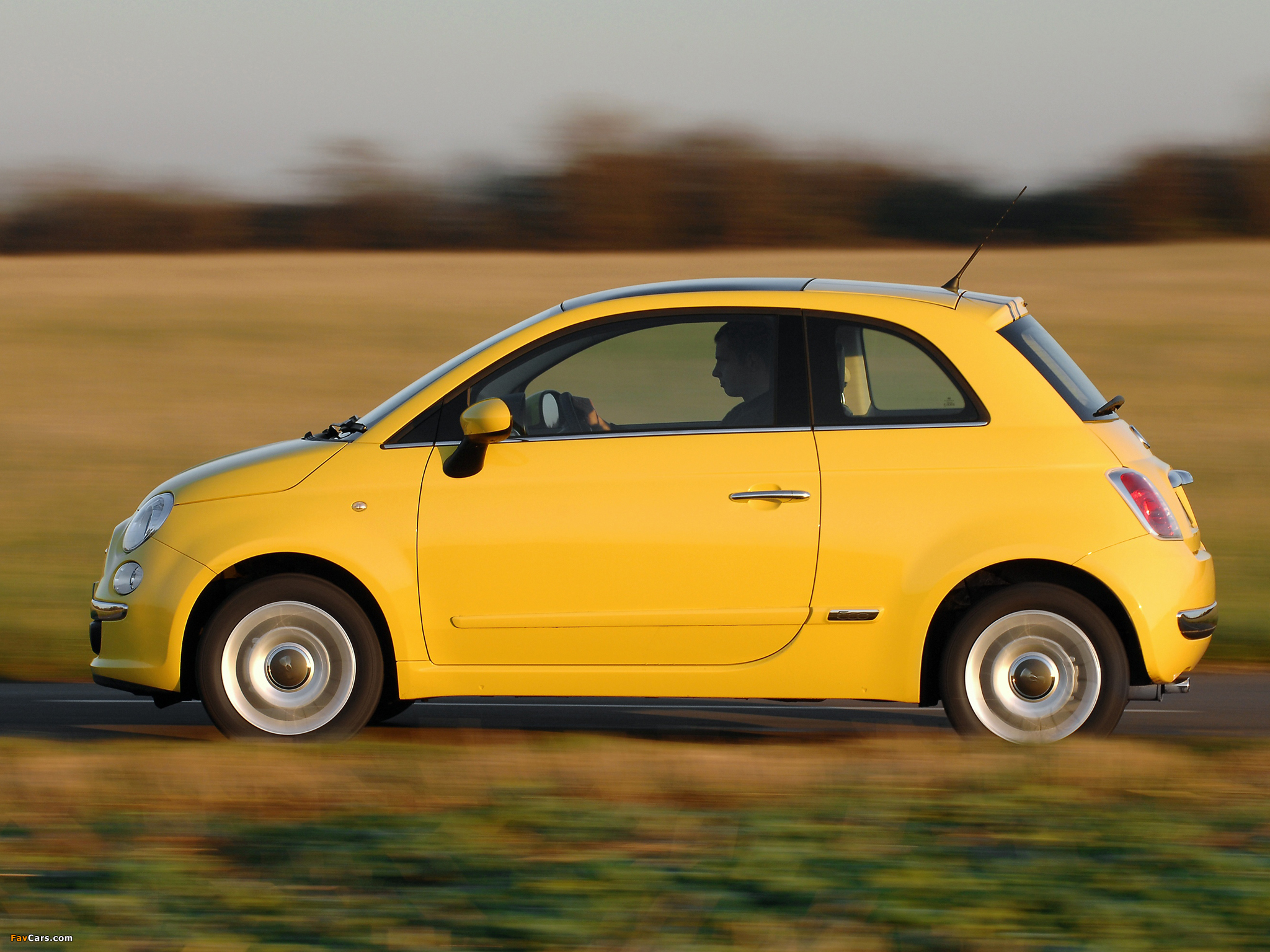 Fiat 500 UK-spec 2008 wallpapers (2048 x 1536)