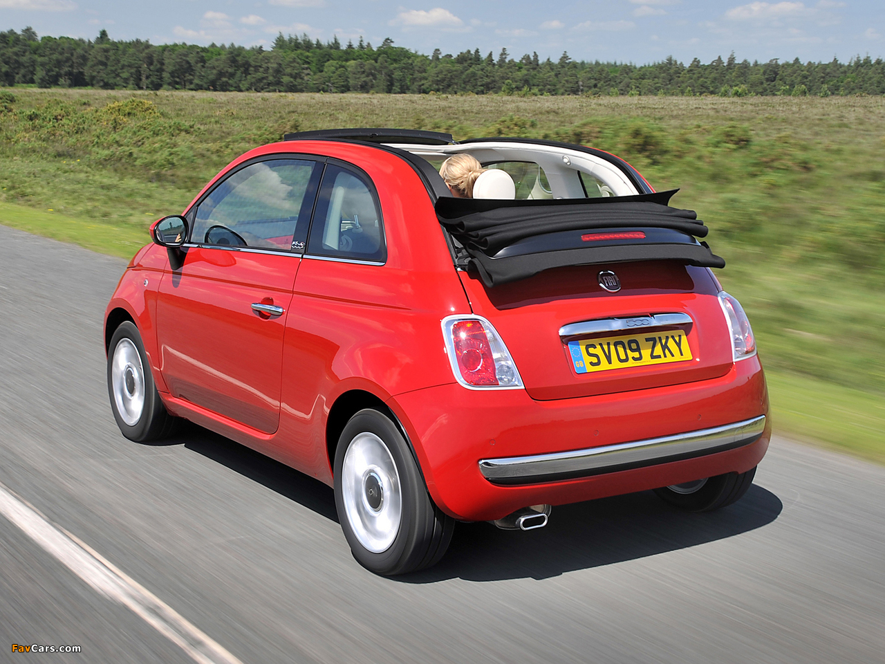 Fiat 500C UK-spec 2009 wallpapers (1280 x 960)