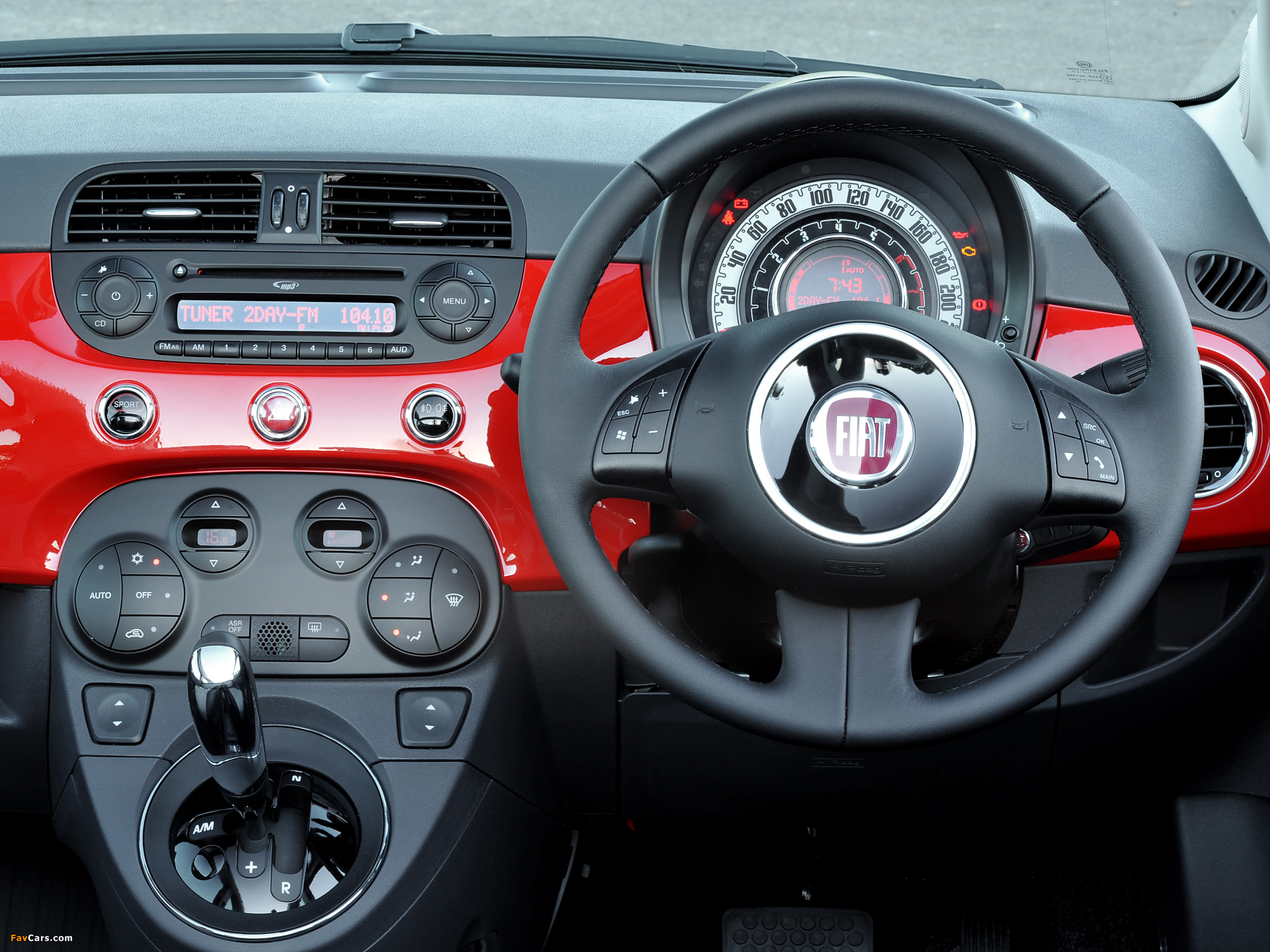 Fiat 500C AU-spec 2010 wallpapers (2048 x 1536)