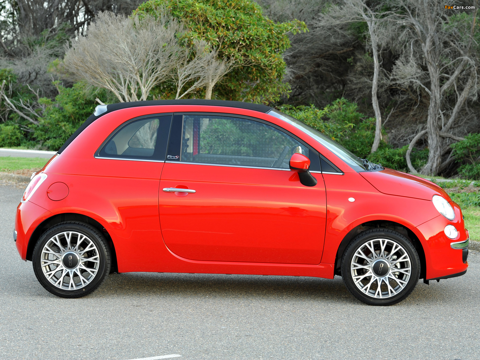 Fiat 500C AU-spec 2010 wallpapers (1600 x 1200)