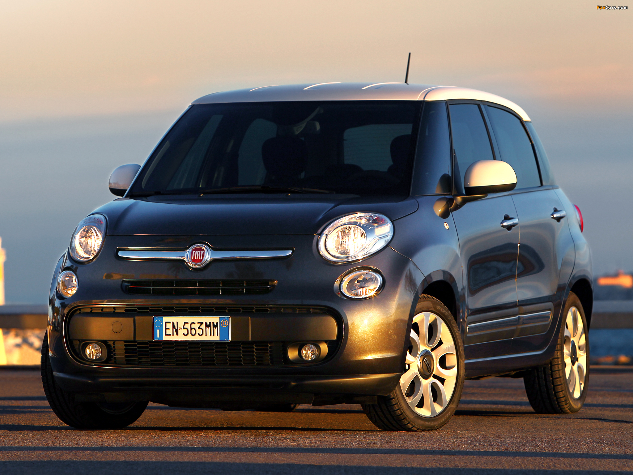 Fiat 500L (330) 2012 images (2048 x 1536)