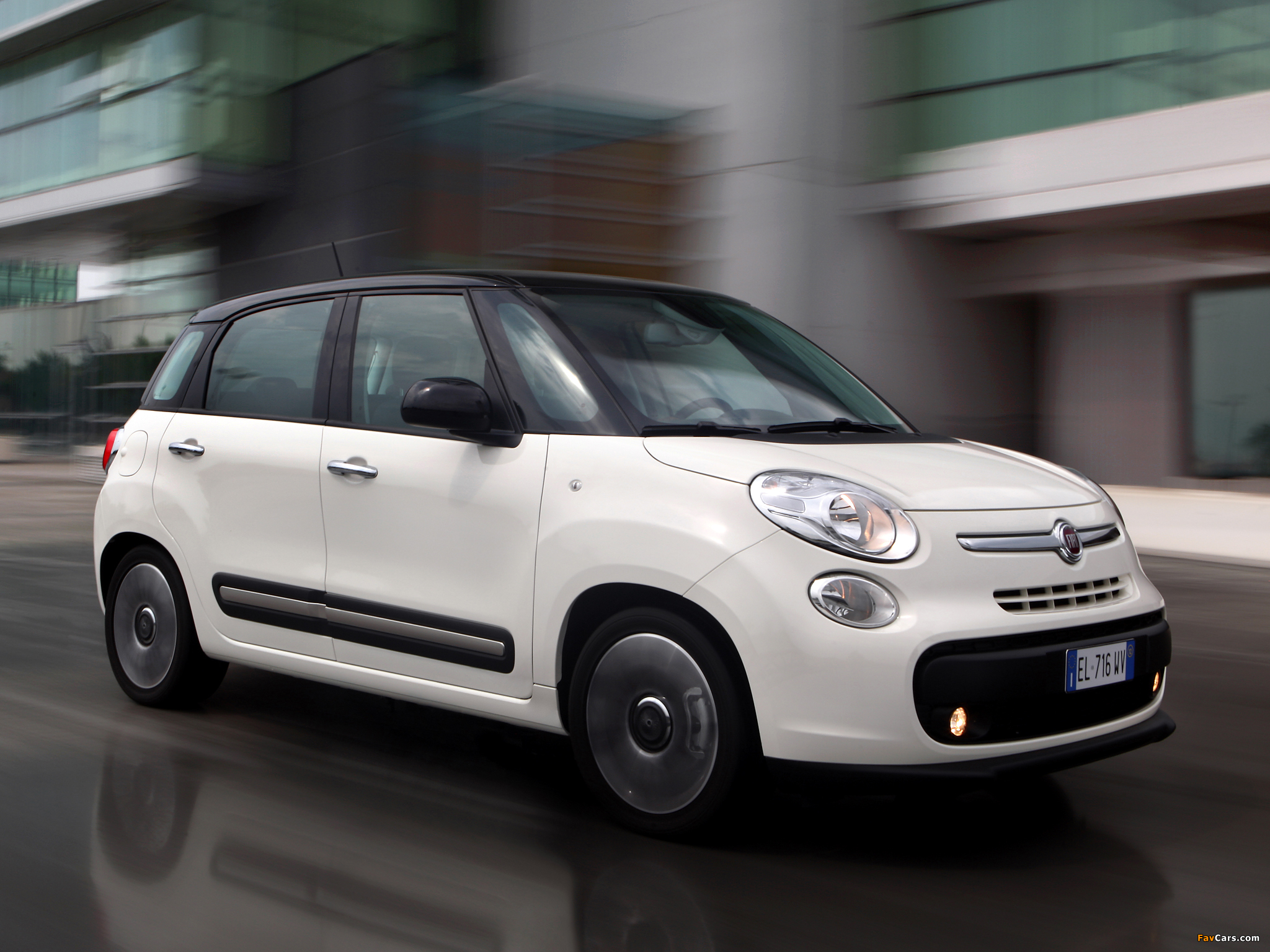 Pictures of Fiat 500L (330) 2012 (2048 x 1536)