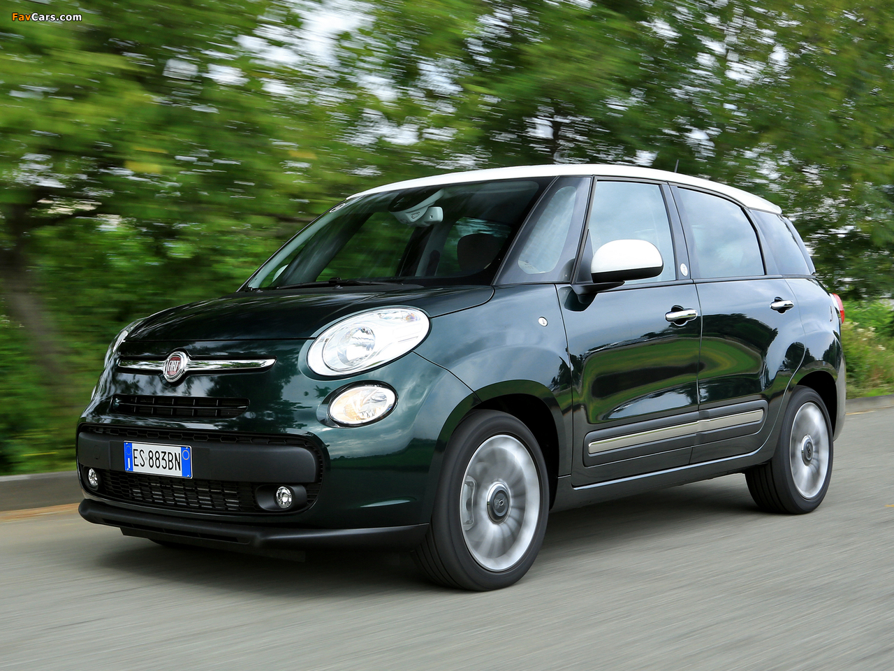 Pictures of Fiat 500L Living (330) 2013 (1280 x 960)