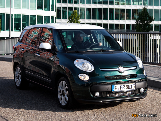 Pictures of Fiat 500L Living (330) 2013 (640 x 480)