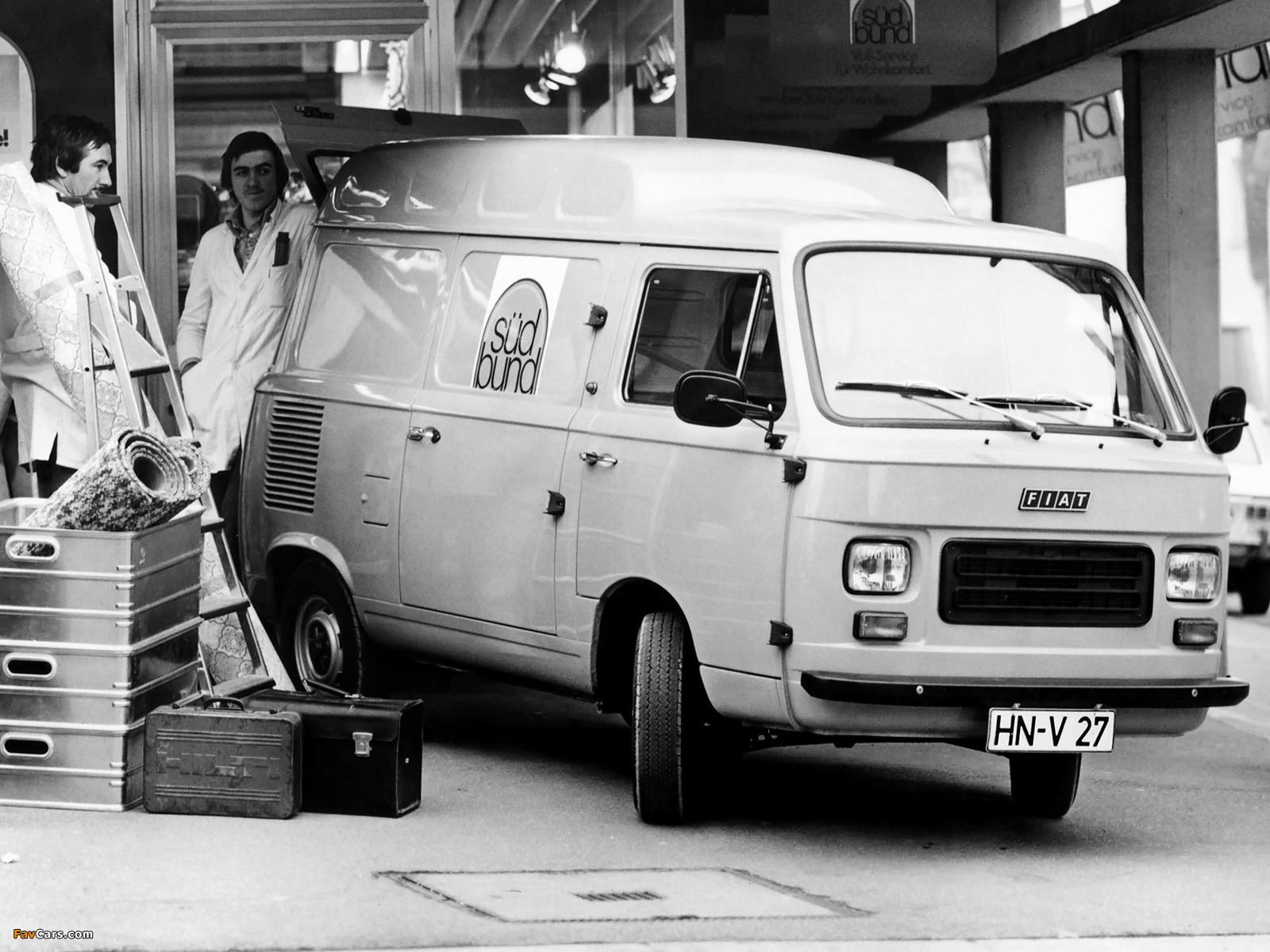 Fiat 900T High Roof Van 1976–80 wallpapers (1600 x 1200)