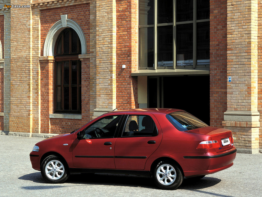 Images of Fiat Albea 2002–04 (1024 x 768)