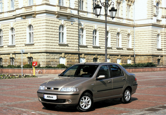 Photos of Fiat Albea 2002–04