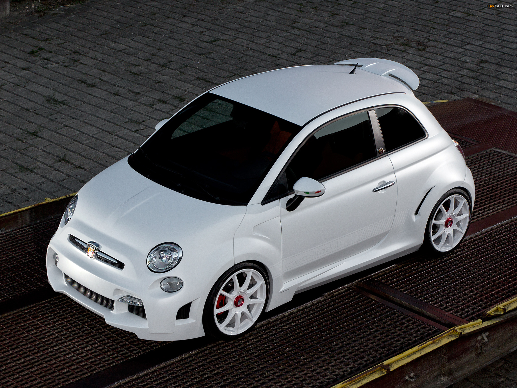 Zender Abarth 500 Corsa Stradale Concept 2013 wallpapers (2048 x 1536)