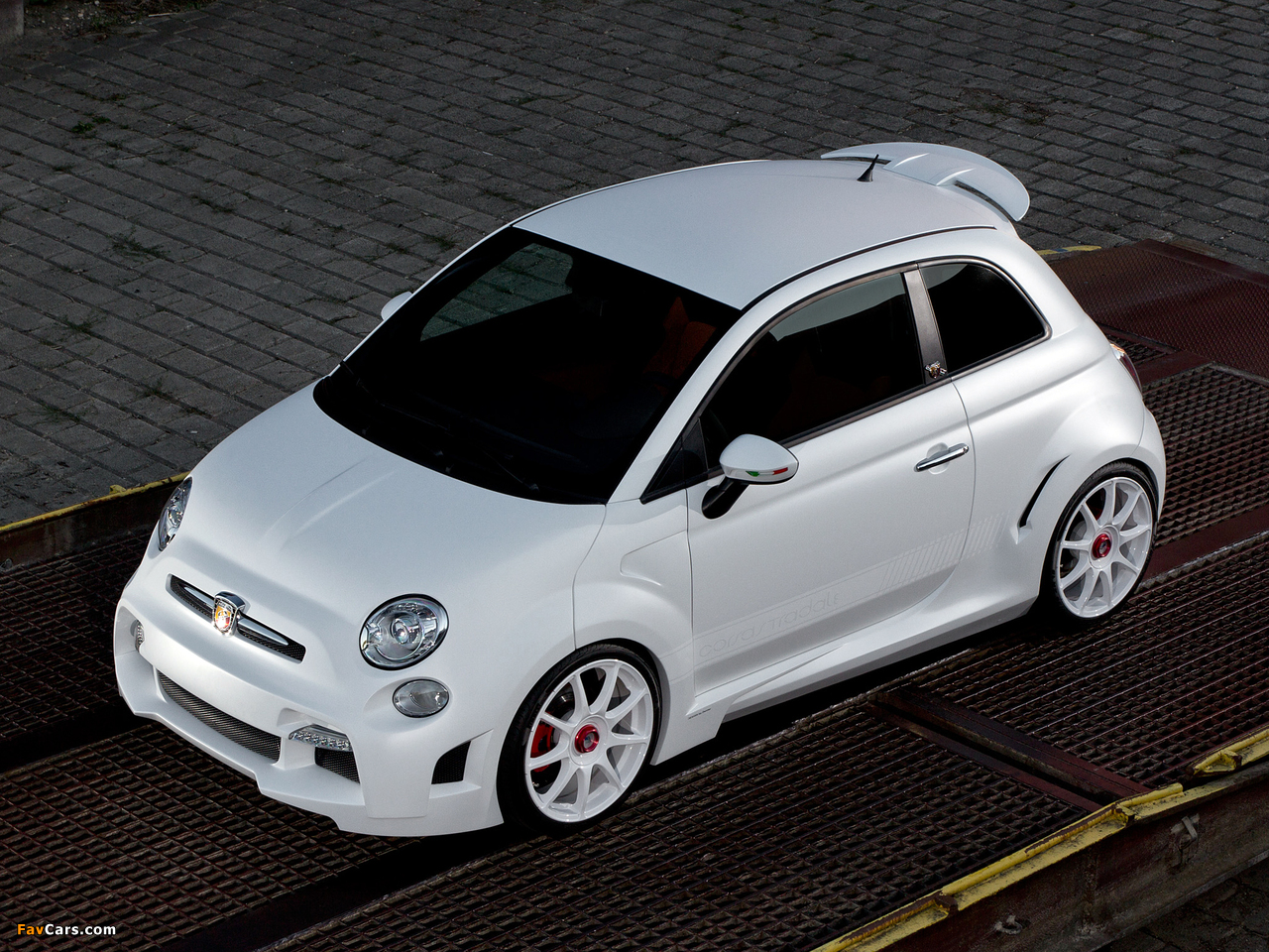 Zender Abarth 500 Corsa Stradale Concept 2013 wallpapers (1280 x 960)