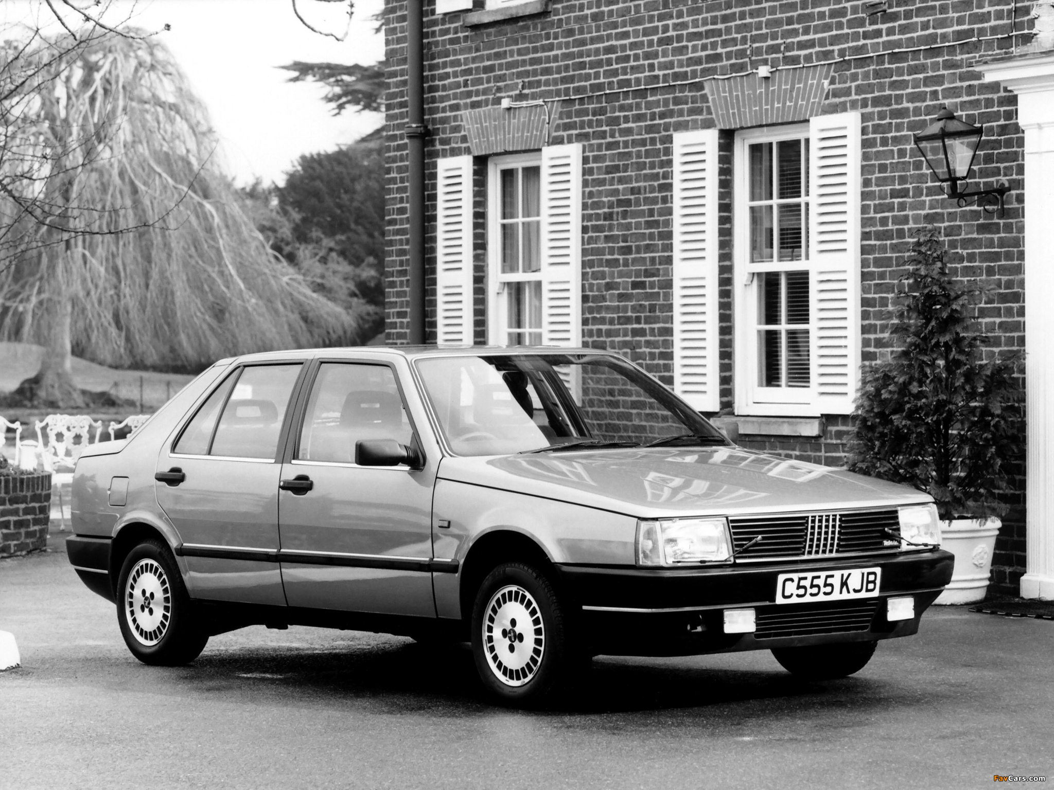 Images of Fiat Croma Turbo i.e. UK-spec (154) 1986–89 (2048 x 1536)
