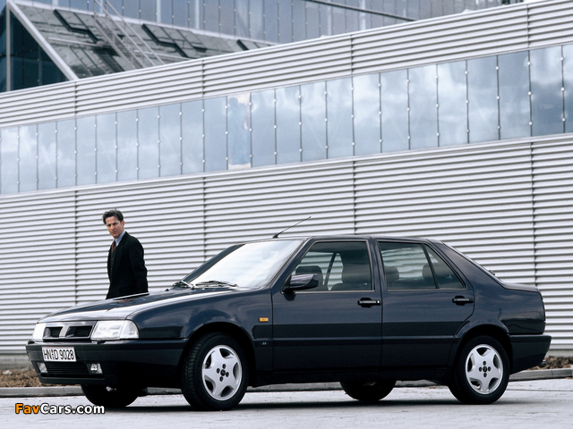 Images of Fiat Croma (154) 1993–96 (640 x 480)