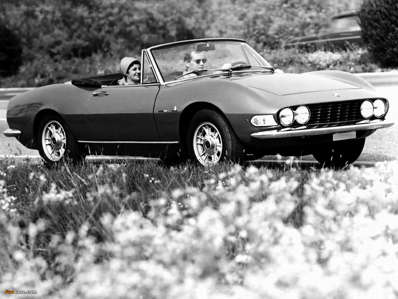 Fiat Dino Spider 1966–69 pictures (1280 x 960)