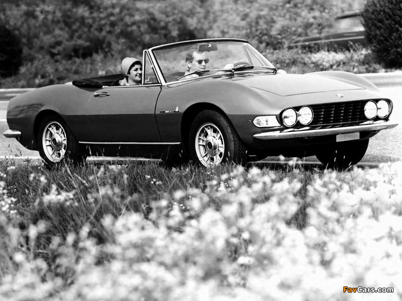 Fiat Dino Spider 1966–69 pictures (800 x 600)
